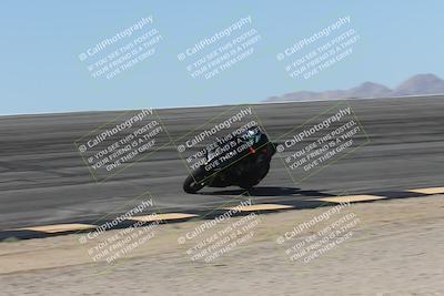 media/Oct-13-2025-Moto Forza (Mon) [[a66d839500]]/3-B Group/Session 2 (Bowl)/